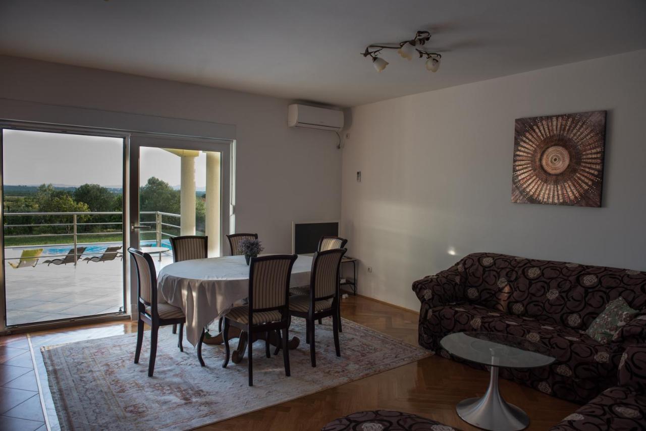 הוילה זאדאר Dubis House מראה חיצוני תמונה